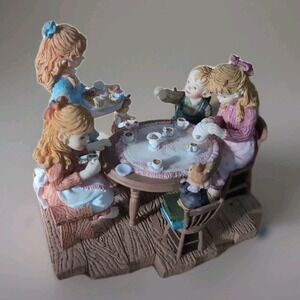 Lefton 1999 Corgi Cottage "Afternoon Tea" Figurine 12268‎